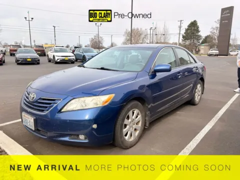 Blue 2008 Toyota Camry XLE for sale in Longview, WA