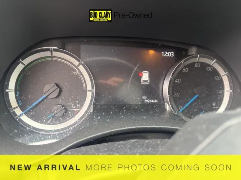 Gray 2023 Toyota Highlander Hybrid XLE for sale in Longview, WA