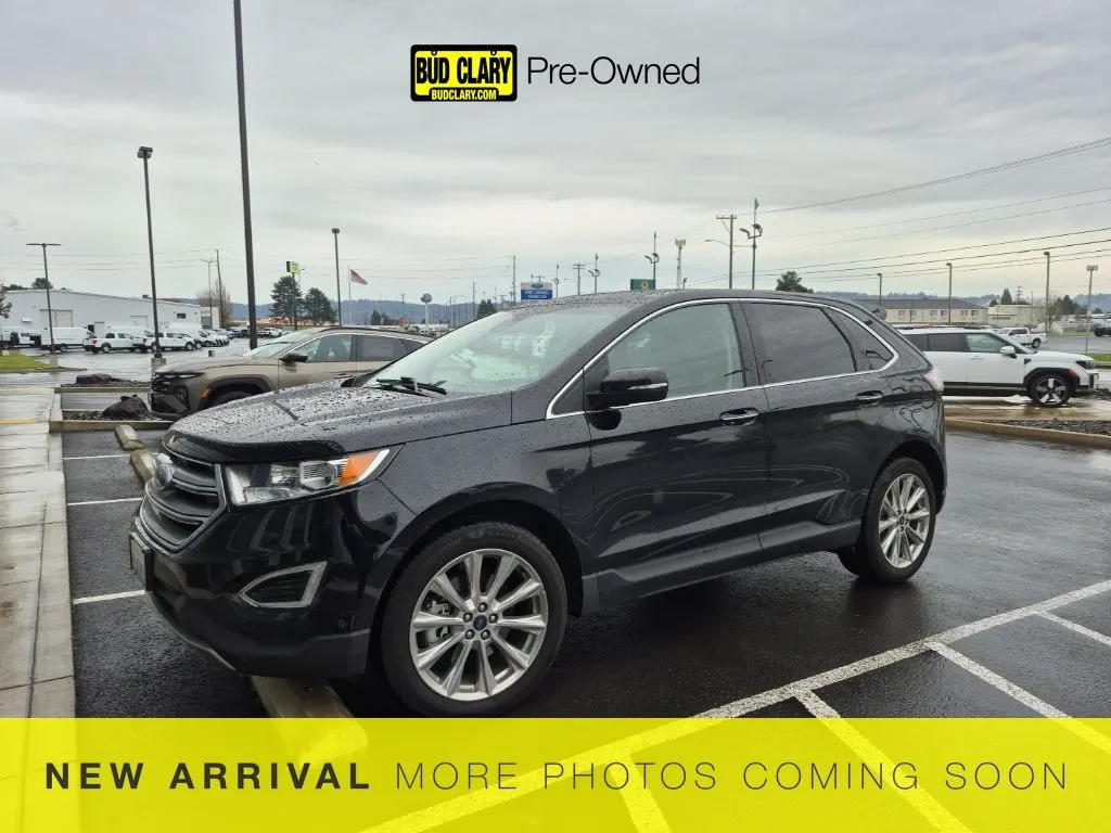 Black 2018 Ford Edge Titanium for sale in Longview, WA