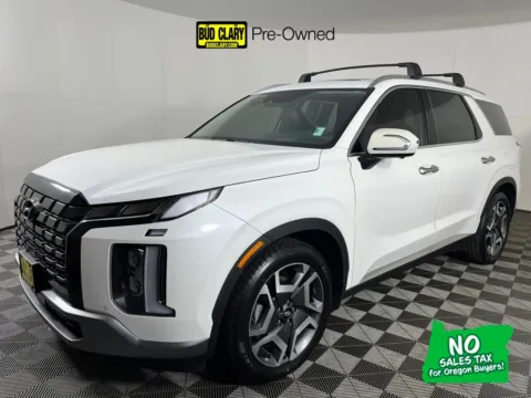 White 2023 Hyundai Palisade Limited for sale in Longview, WA