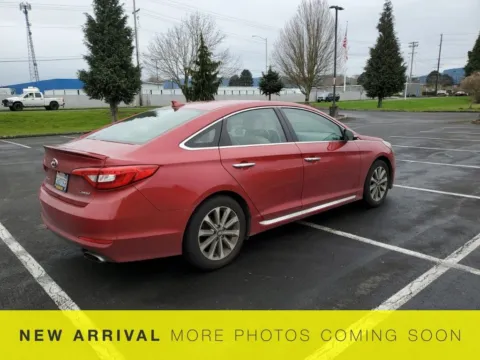 More photos of 2017 Hyundai Sonata Limited at Bud Clary Ford Longview, WA