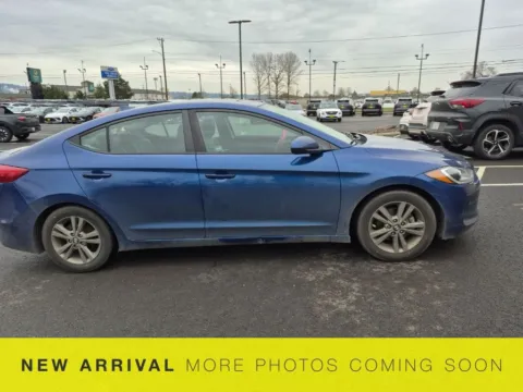 More photos of 2018 Hyundai Elantra SEL at Bud Clary Ford Longview, WA
