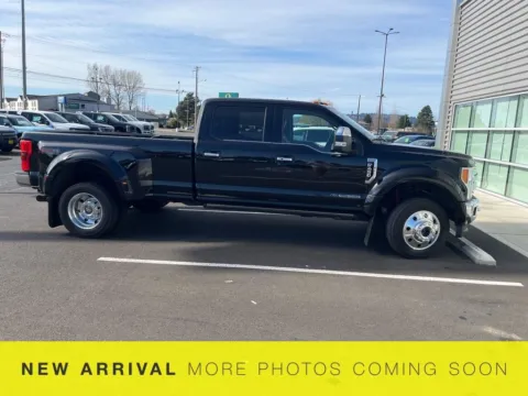 More photos of 2017 Ford F-450SD King Ranch at Bud Clary Ford Longview, WA