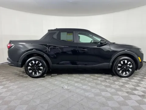 More photos of 2025 Hyundai Santa Cruz SEL at Bud Clary Ford Longview, WA