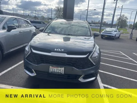 Photos of 2023 Kia Sportage Hybrid EX for sale in Longview, WA at Bud Clary Ford Longview