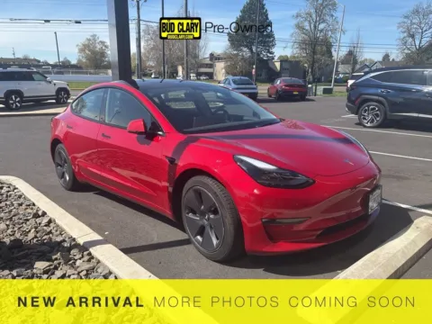 Red 2022 Tesla Model 3 Long Range for sale in Longview, WA