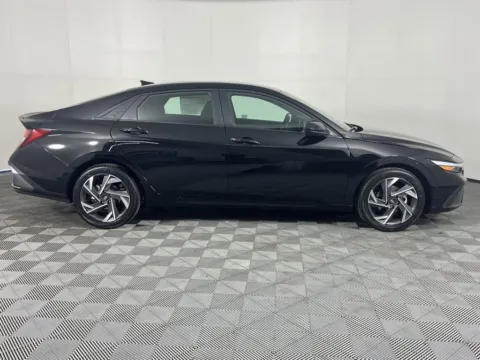 More photos of 2025 Hyundai Elantra SEL Sport at Ford Longview, WA
