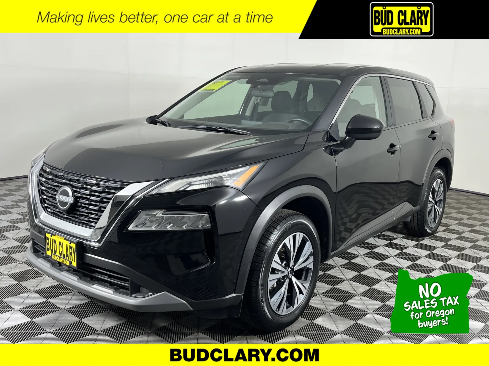 Black 2023 Nissan Rogue SV for sale in Longview, WA
