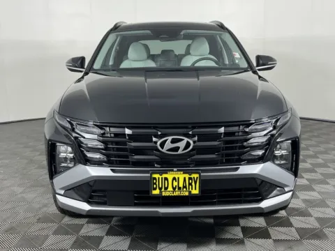 Photos of 2025 Hyundai Tucson SEL Convenience for sale in Longview, WA at Ford Longview