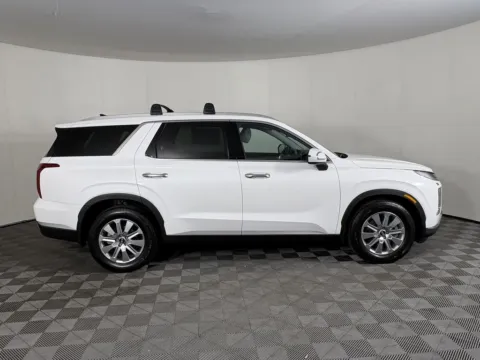 More photos of 2025 Hyundai Palisade SEL at Ford Longview, WA