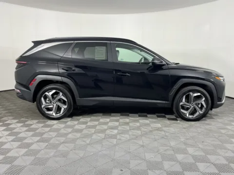 More photos of 2024 Hyundai Tucson SEL at Ford Longview, WA