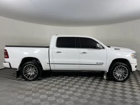 More photos of 2022 Ram 1500 Limited at Ford Longview, WA