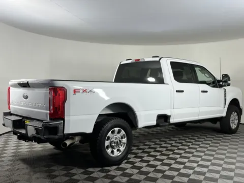 More photos of 2023 Ford Super Duty F-350 SRW at Ford Longview, WA