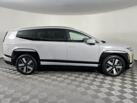 More photos of 2026 Hyundai IONIQ 9 SEL at Ford Longview, WA