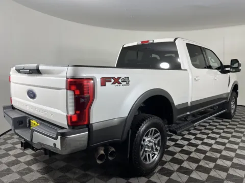 More photos of 2017 Ford Super Duty F-350 SRW at Ford Longview, WA