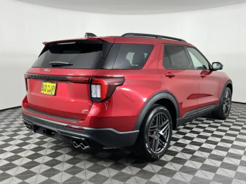 More photos of 2025 Ford Explorer ST at Ford Longview, WA