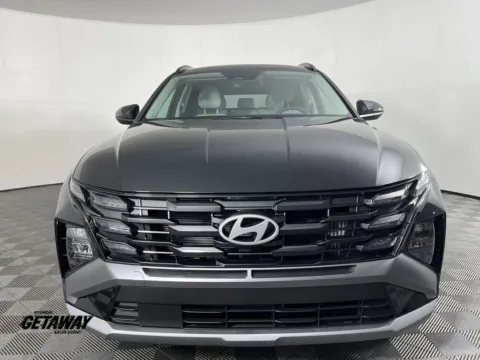 Photos of 2025 Hyundai Tucson Hybrid SEL Convenience for sale in Longview, WA at Ford Longview