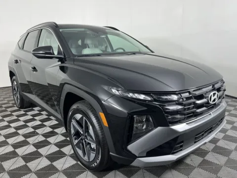 Another view of 2025 Hyundai Tucson Hybrid SEL Convenience for sale in Longview, WA at Ford Longview