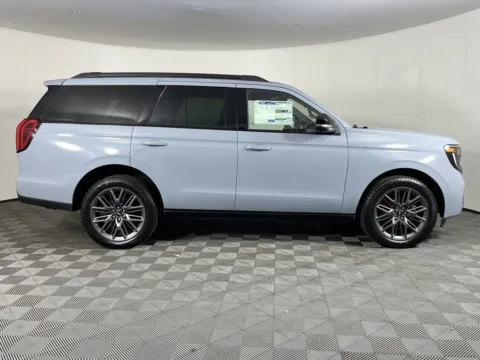 More photos of 2025 Ford Expedition Platinum at Ford Longview, WA