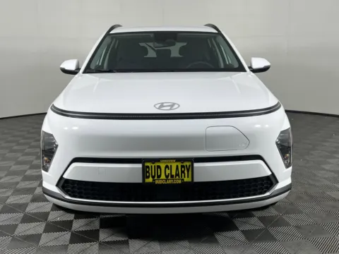 Photos of 2025 Hyundai Kona Electric SEL for sale in Longview, WA at Ford Longview