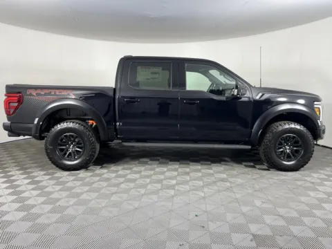 More photos of 2025 Ford F-150 Raptor at Ford Longview, WA