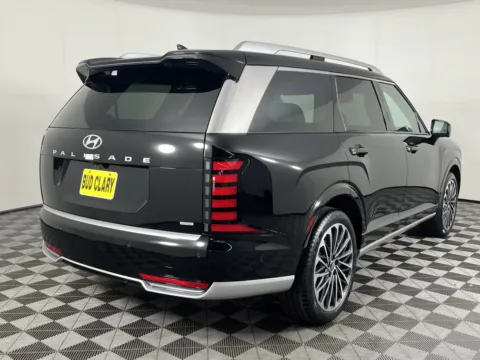More photos of 2026 Hyundai Palisade Calligraphy at Ford Longview, WA