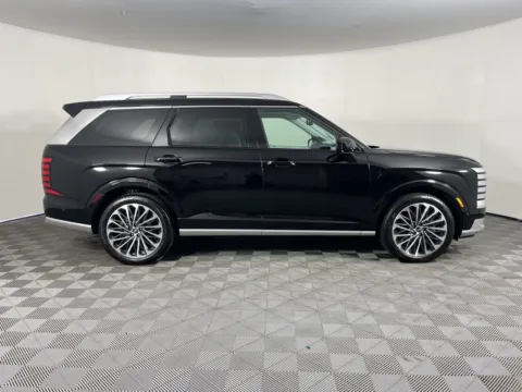 More photos of 2026 Hyundai Palisade Calligraphy at Ford Longview, WA