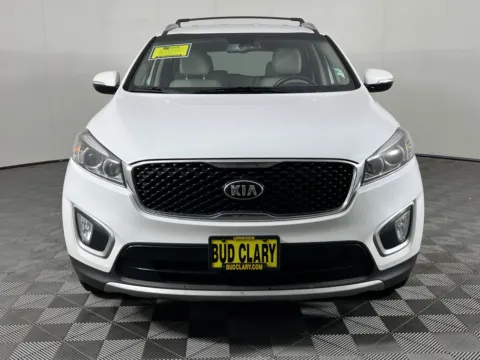 Photos of 2017 Kia Sorento EX V6 for sale in Longview, WA at Ford Longview