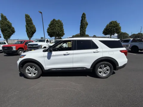Another view of 2022 Ford Explorer XLT for sale in Longview, WA at Ford Longview