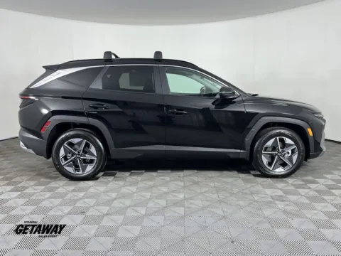 More photos of 2025 Hyundai Tucson Hybrid SEL Convenience at Ford Longview, WA