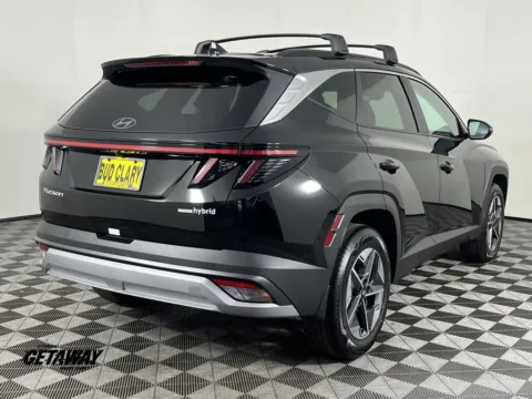 More photos of 2025 Hyundai Tucson Hybrid SEL Convenience at Ford Longview, WA