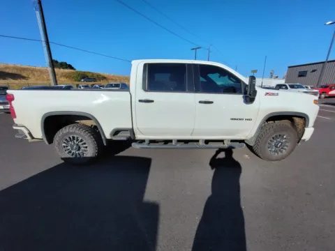 More photos of 2022 Chevrolet Silverado 2500HD LTZ at Ford Longview, WA
