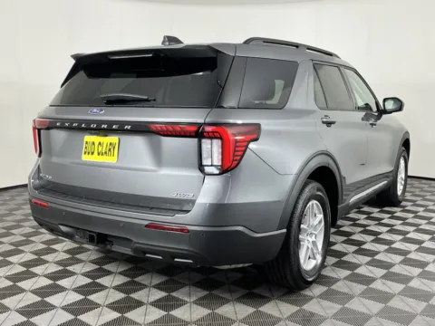 More photos of 2025 Ford Explorer Active at Ford Longview, WA