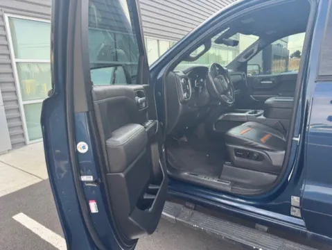 More photos of 2020 GMC Sierra 1500 AT4 at Ford Longview, WA