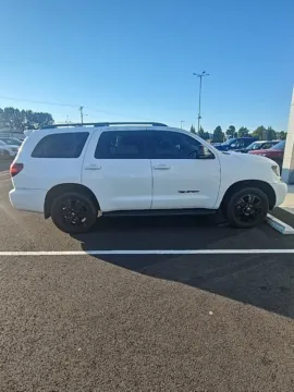 More photos of 2019 Toyota Sequoia at Ford Longview, WA