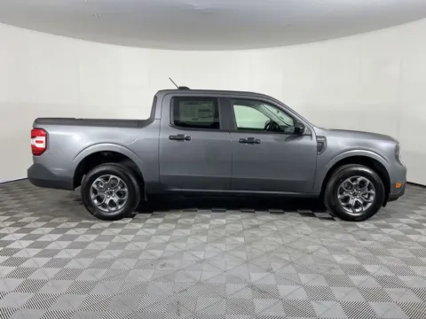 More photos of 2025 Ford Maverick XLT at Ford Longview, WA