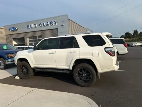 More photos of 2014 Toyota 4Runner at Ford Longview, WA