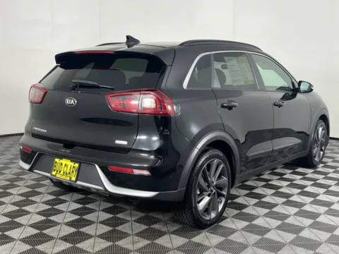 More photos of 2017 Kia Niro Touring Launch Edition at Ford Longview, WA
