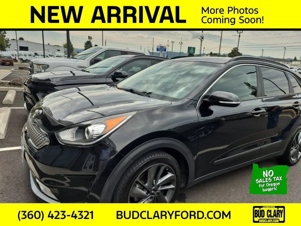 Black 2017 Kia Niro Touring Launch Edition for sale in Longview, WA