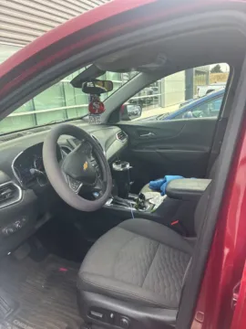 More photos of 2020 Chevrolet Equinox LT at Ford Longview, WA