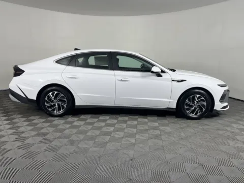 More photos of 2026 Hyundai Sonata Hybrid Blue at Ford Longview, WA