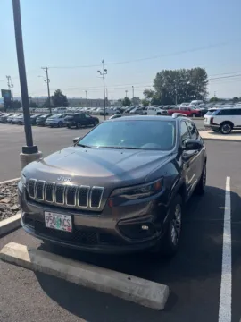 Photos of 2021 Jeep Cherokee Latitude Lux for sale in Longview, WA at Ford Longview