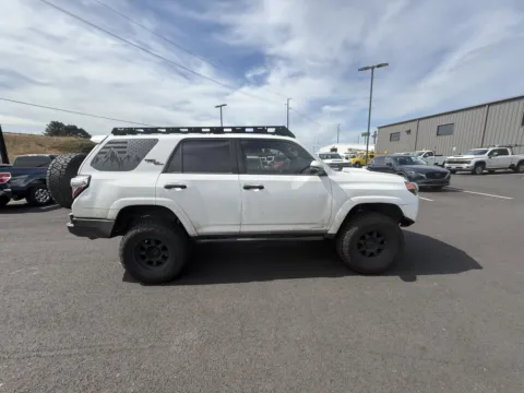 More photos of 2019 Toyota 4Runner at Ford Longview, WA