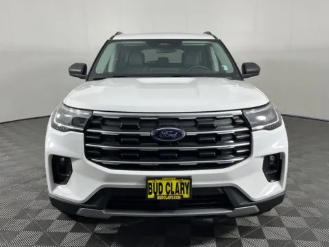Photos of 2025 Ford Explorer Active for sale in Longview, WA at Ford Longview