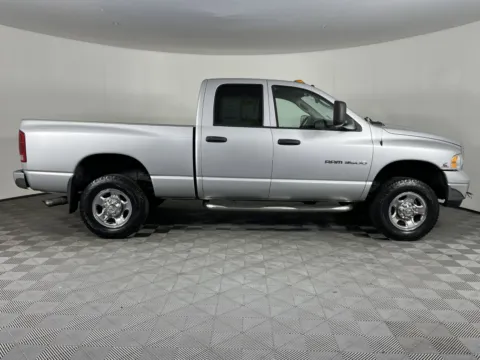 More photos of 2005 Dodge Ram 3500 at Ford Longview, WA