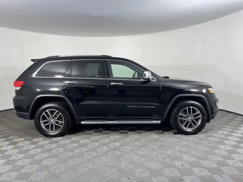 More photos of 2017 Jeep Grand Cherokee Limited at Ford Longview, WA