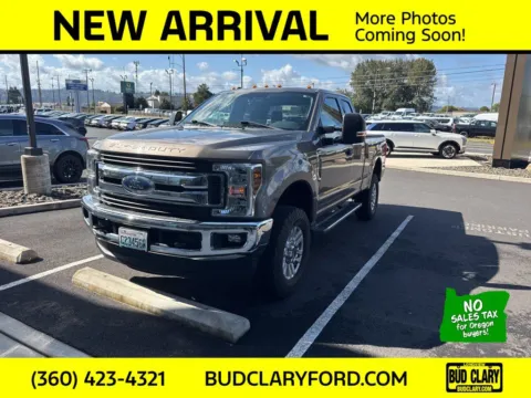 Blue 2019 Ford Super Duty F-350 SRW XLT for sale in Longview, WA