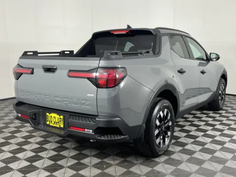 More photos of 2026 Hyundai Santa Cruz SEL at Ford Longview, WA