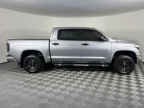 More photos of 2019 Toyota Tundra SR5 at Ford Longview, WA