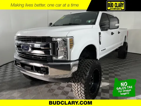 White 2018 Ford Super Duty F-250 SRW XLT for sale in Longview, WA